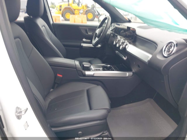 W1N4M4GB5NW252098 Mercedes-Benz m260