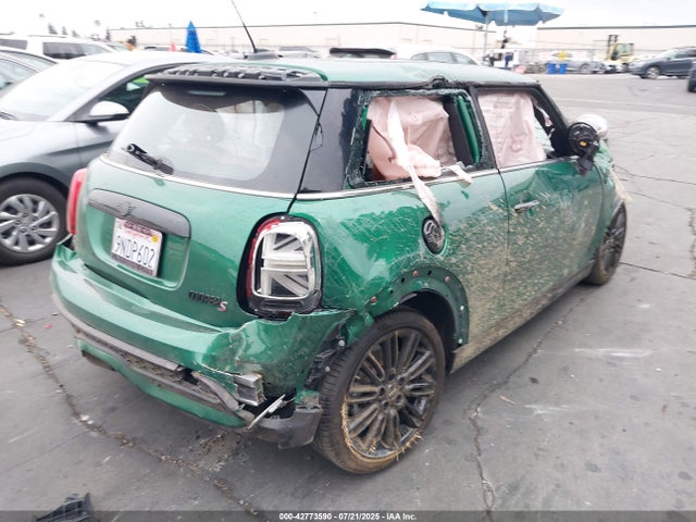 Mini Hardtop 2024 WMW53DH09R2U74374 Image 4