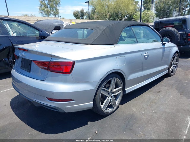 2019 AUDI A3 WAU5ULFF7K1032137 Photo 3