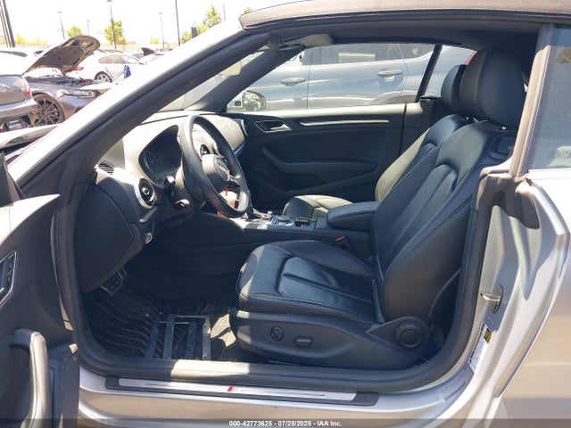 2019 AUDI A3 WAU5ULFF7K1032137 Photo 4