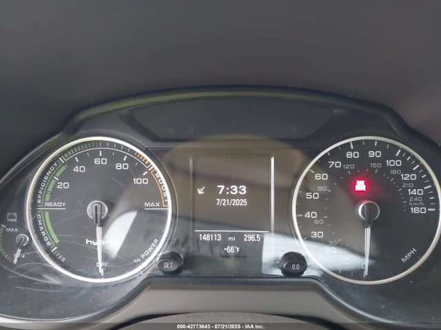 2014 AUDI Q5 HYBRID WA1C8AFP8EA089327 Photo 6