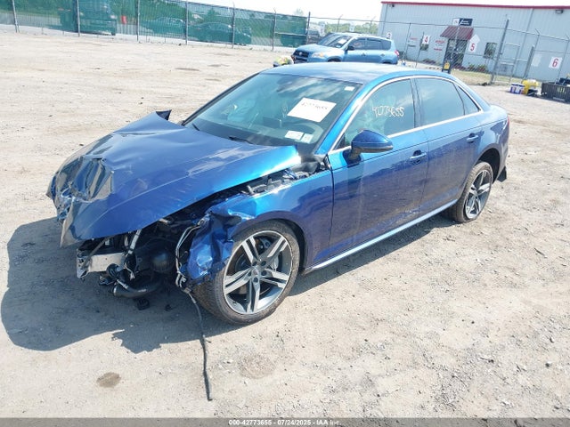 2017 AUDI A4 WAUENAF48HN035646 Photo 1