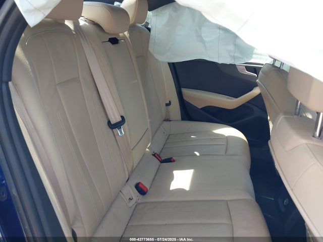 2017 AUDI A4 WAUENAF48HN035646 Photo 7
