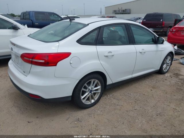 2017 FORD FOCUS 1FADP3F26HL223697 Photo 3