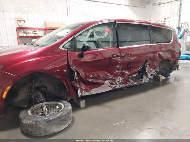 Chrysler Pacifica 2017 2C4RC1BG4HR768547 Image 6
