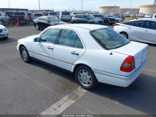 1995 MERCEDES-BENZ C WDBHA22E0SF170832 Photo 2