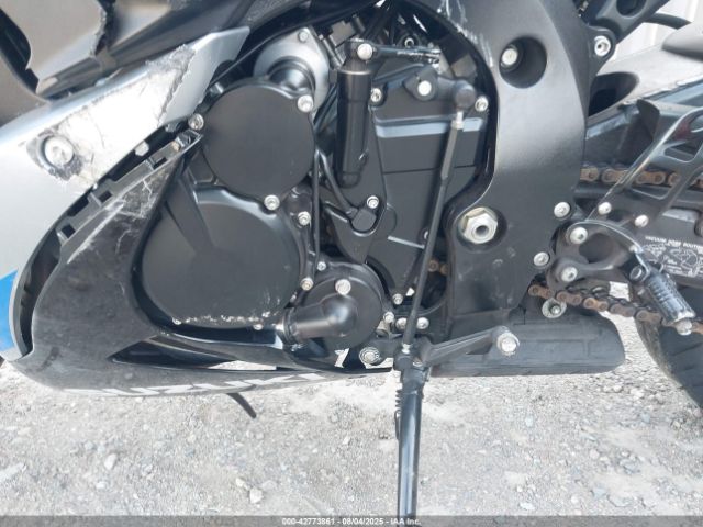 2023 SUZUKI GSX-R750 JS1GR7MA5P7100896 Photo 8