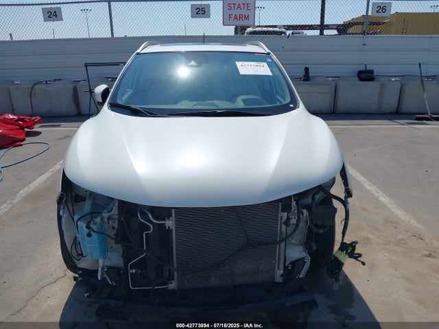JN1BJ1CP3KW228601 Nissan 2019