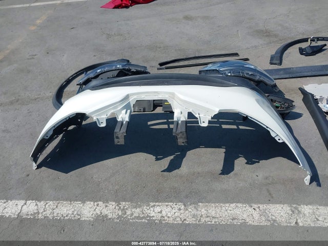 JN1BJ1CP3KW228601 Nissan 2019