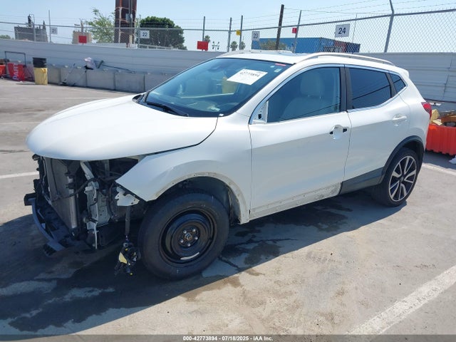 JN1BJ1CP3KW228601 Nissan 2019