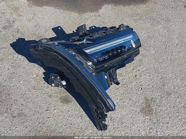 1GYKPVRL6RZ129300 Cadillac x0e + ec6