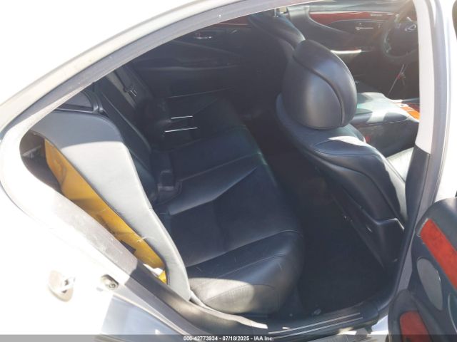 2011 LEXUS LS 460 JTHBL5EF4B5102528 Photo 7