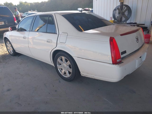 2007 CADILLAC DTS 1G6KD57YX7U157286 Photo 2