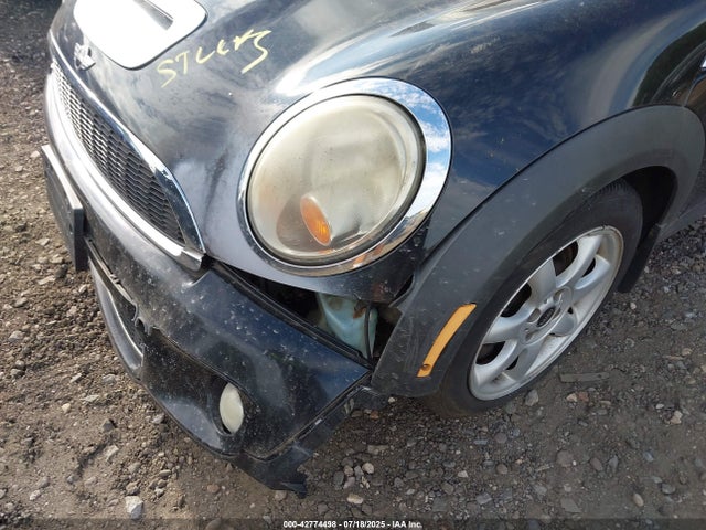 2009 MINI COOPER S WMWMS33549TG89427 Photo 5