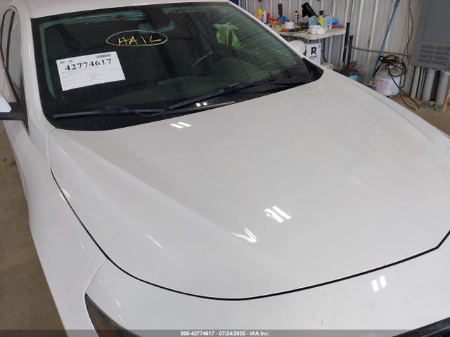 1G1ZE5ST7HF172783 Chevrolet MALIBU 1LT