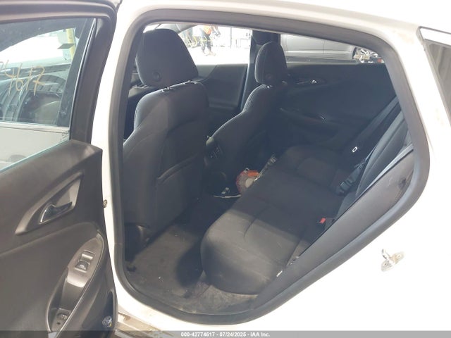 1G1ZE5ST7HF172783 Chevrolet MALIBU 1LT
