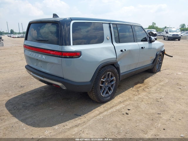 Rivian R1s 2023 7PDSGABA6PN015737 Image 4