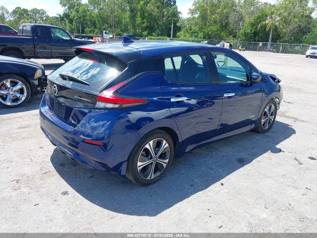 1N4AZ1CP1JC308387 Nissan 2018
