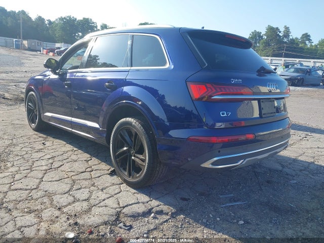 2022 AUDI Q7 WA1LXBF76ND009675 Photo 2
