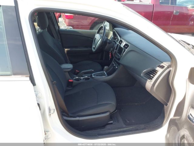 2012 CHRYSLER 200 1C3CCBBGXCN139476 Photo 4
