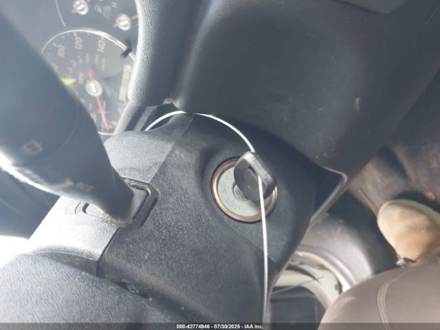 2010 MITSUBISHI ENDEAVOR 4A4JM2AS0AE014983 Photo 10