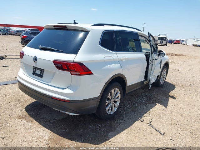 3VV3B7AX4KM063938 Volkswagen Tiguan