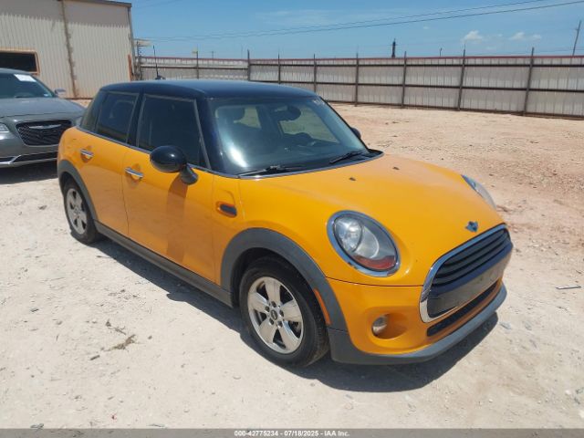2016 MINI HARDTOP WMWXU1C57G2D10533 Photo 0