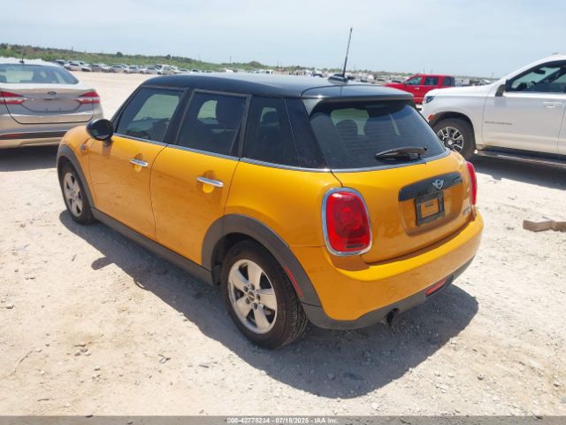 2016 MINI HARDTOP WMWXU1C57G2D10533 Photo 2