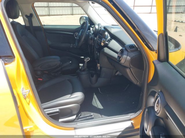 2016 MINI HARDTOP WMWXU1C57G2D10533 Photo 4