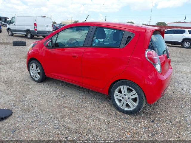 Chevrolet ll0 2014 KL8CA6S99EC522987 Image 3