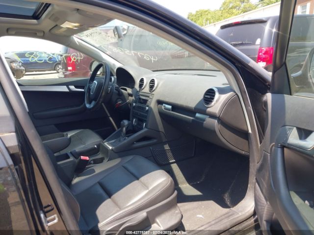 2010 AUDI A3 WAUKEAFM2AA117727 Photo 4