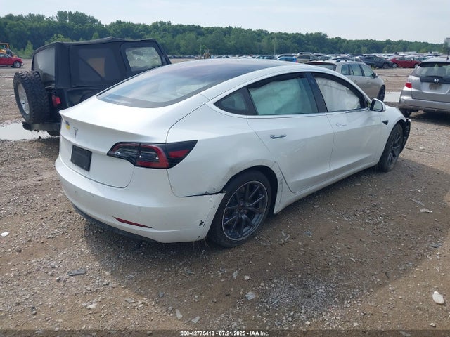 2019 TESLA MODEL 3 5YJ3E1EA0KF332515 Photo 3