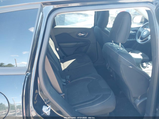 Jeep 2015 2015 1C4PJMCS6FW750167 Image 8