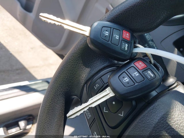 Toyota 2ar-fe 2015 4T4BF1FK5FR464569 Image 11