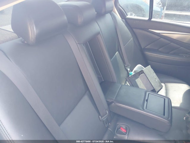 JN1BV7AR8FM393590 Infiniti Q50