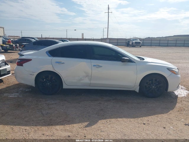 Nissan 2018 2018 1N4AL3AP1JC292028 Image 13
