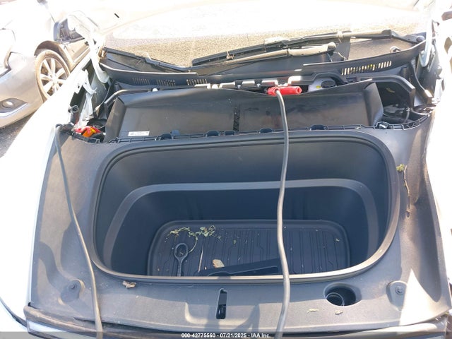 2026 TESLA MODEL Y 7SAYGDEE7TA410956 Photo 9