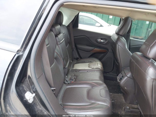 1C4PJMBB9GW163240 Jeep 2016