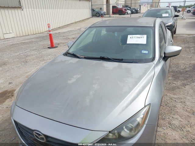 JM1BM1U78E1162695 Mazda pe