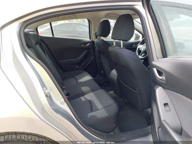 JM1BM1U78E1162695 Mazda pe