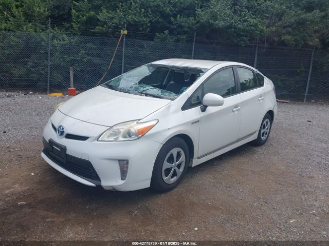 2014 TOYOTA PRIUS JTDKN3DU2E1760604 Photo 1