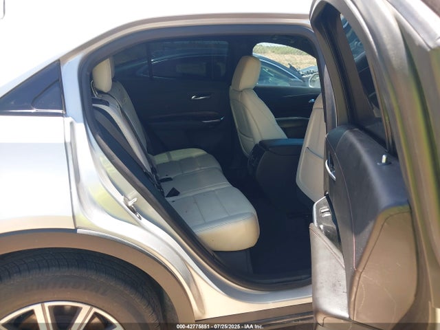 2019 CADILLAC XT4 1GYFZER48KF100313 Photo 7