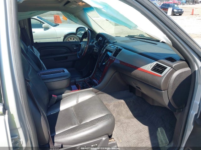 2014 CADILLAC ESCALADE ESV 1GYS4HEF8ER188627 Photo 4