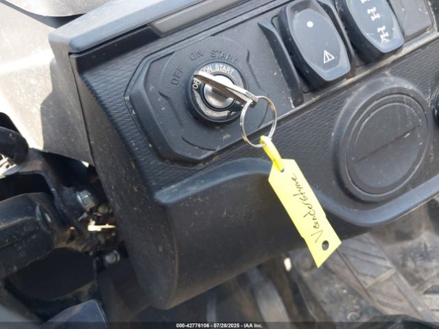 2023 CF MOTO ZFORCE LCELV1ZH2P6000778 Photo 10