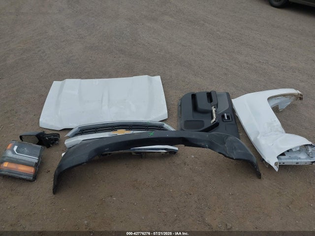 1GCVKNEC7HZ384835 Chevrolet l83 - sidi: spark ignited direct injection, vvt: variable valve timing, afm, e85 max, alum