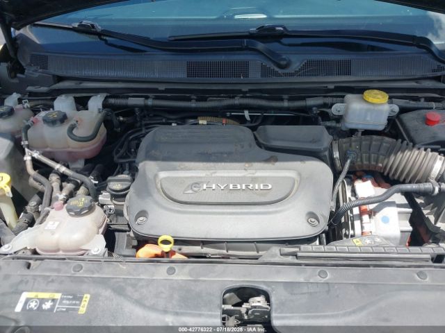2020 CHRYSLER PACIFICA HYBRID 2C4RC1N72LR283182 Photo 9