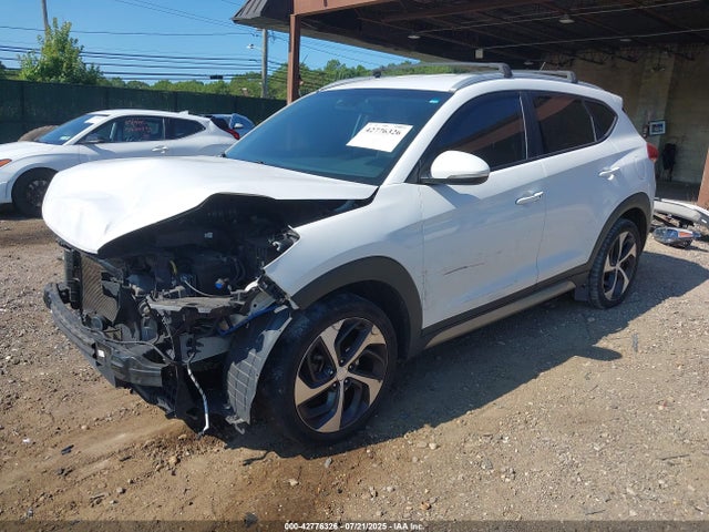 2017 Hyundai Tucson Sport მანქანა იყიდება აუქციონზე, vin: KM8J3CA25HU330276, აუქციონის ნომერი: 42776326