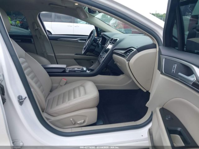 2019 FORD FUSION HYBRID 3FA6P0MU8KR149591 Photo 4