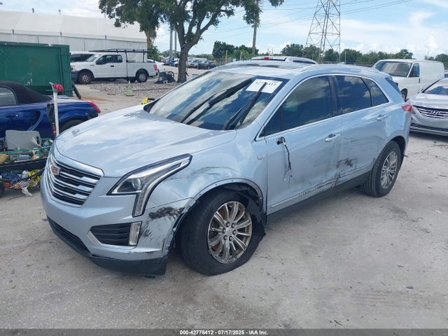 2017 CADILLAC XT5 1GYKNBRSXHZ325914 Photo 1