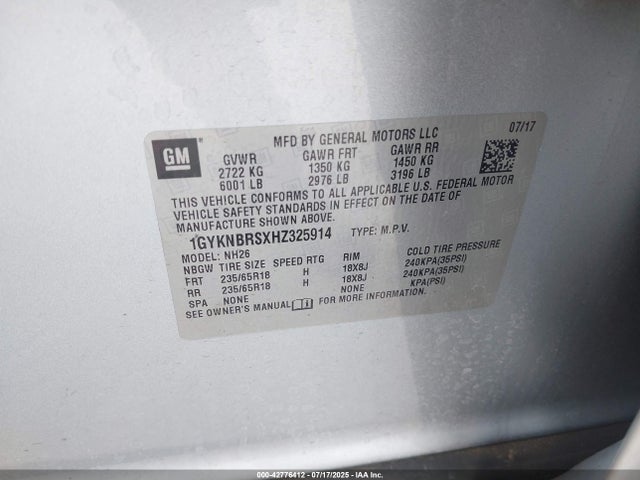 2017 CADILLAC XT5 1GYKNBRSXHZ325914 Photo 8